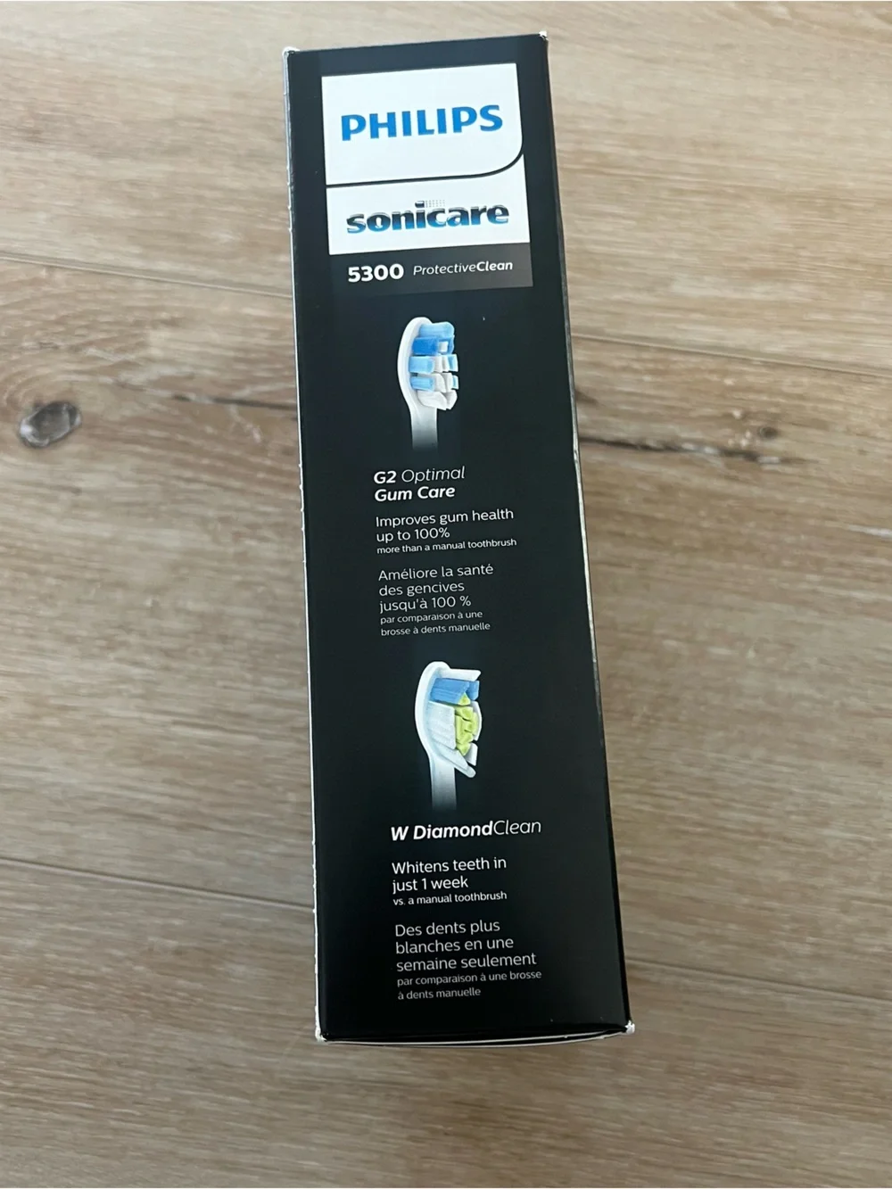 NWT Philips Sonicare 5300 Proactive Clean Electric Toothbrush Set